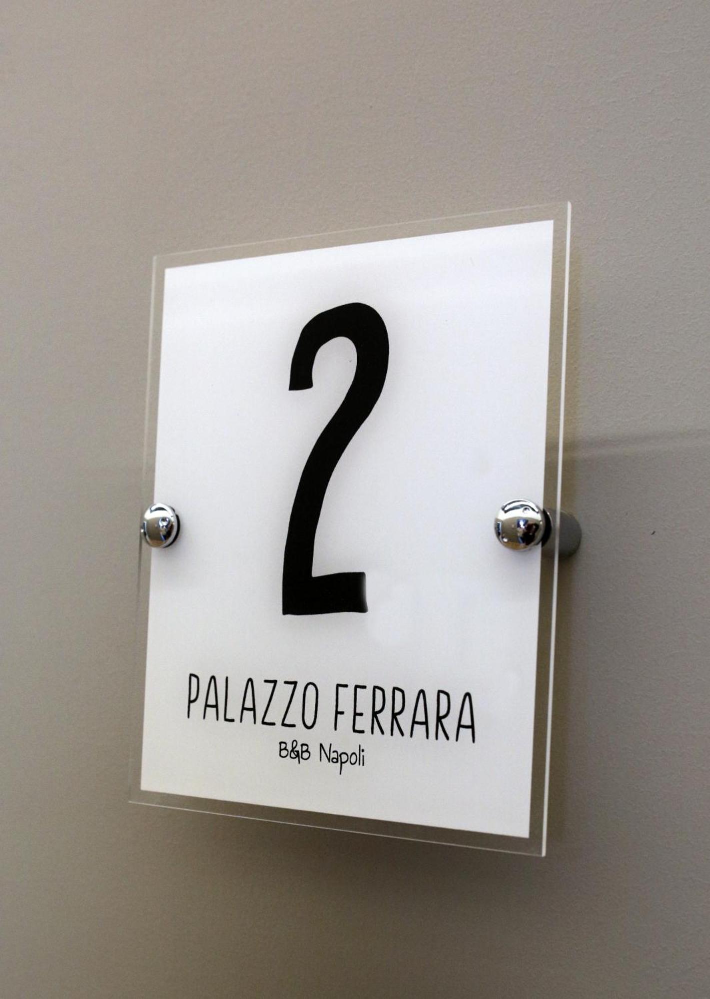 Palazzo Ferrara Nápoles Exterior foto